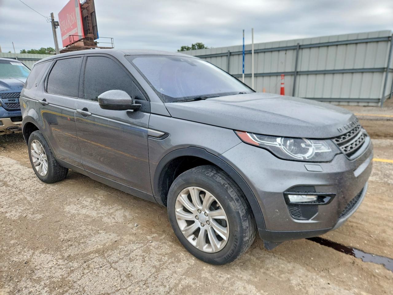 2017 Land Rover Discovery Sport Se - Фото 4