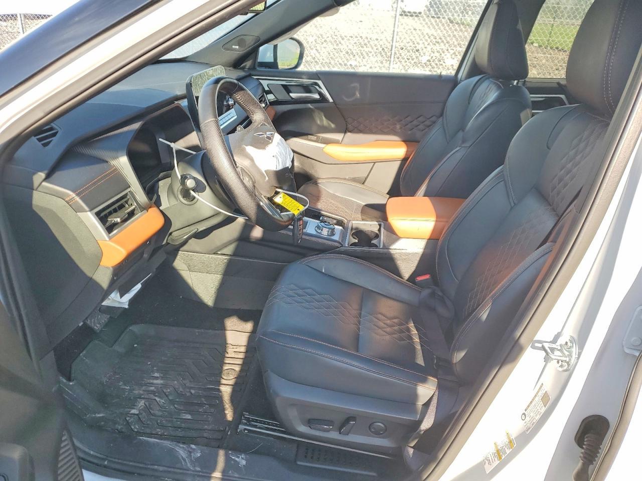 2024 Mitsubishi Outlander Sel - Image 7