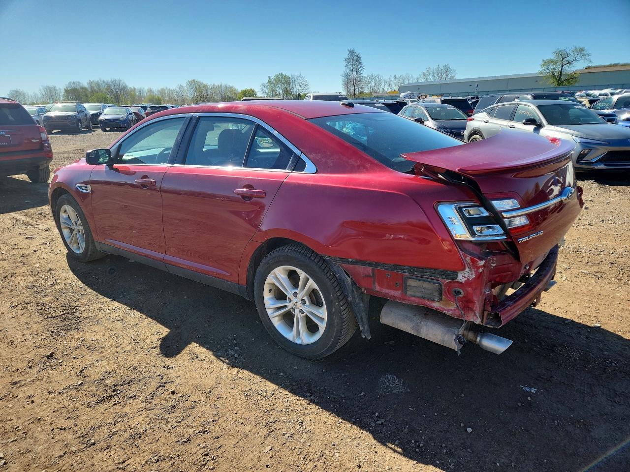 2014 Ford Taurus Sel - Image 2
