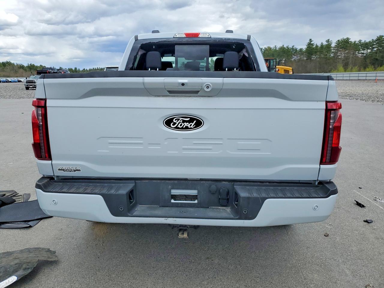 2025 Ford F150 Xlt - Фото 6