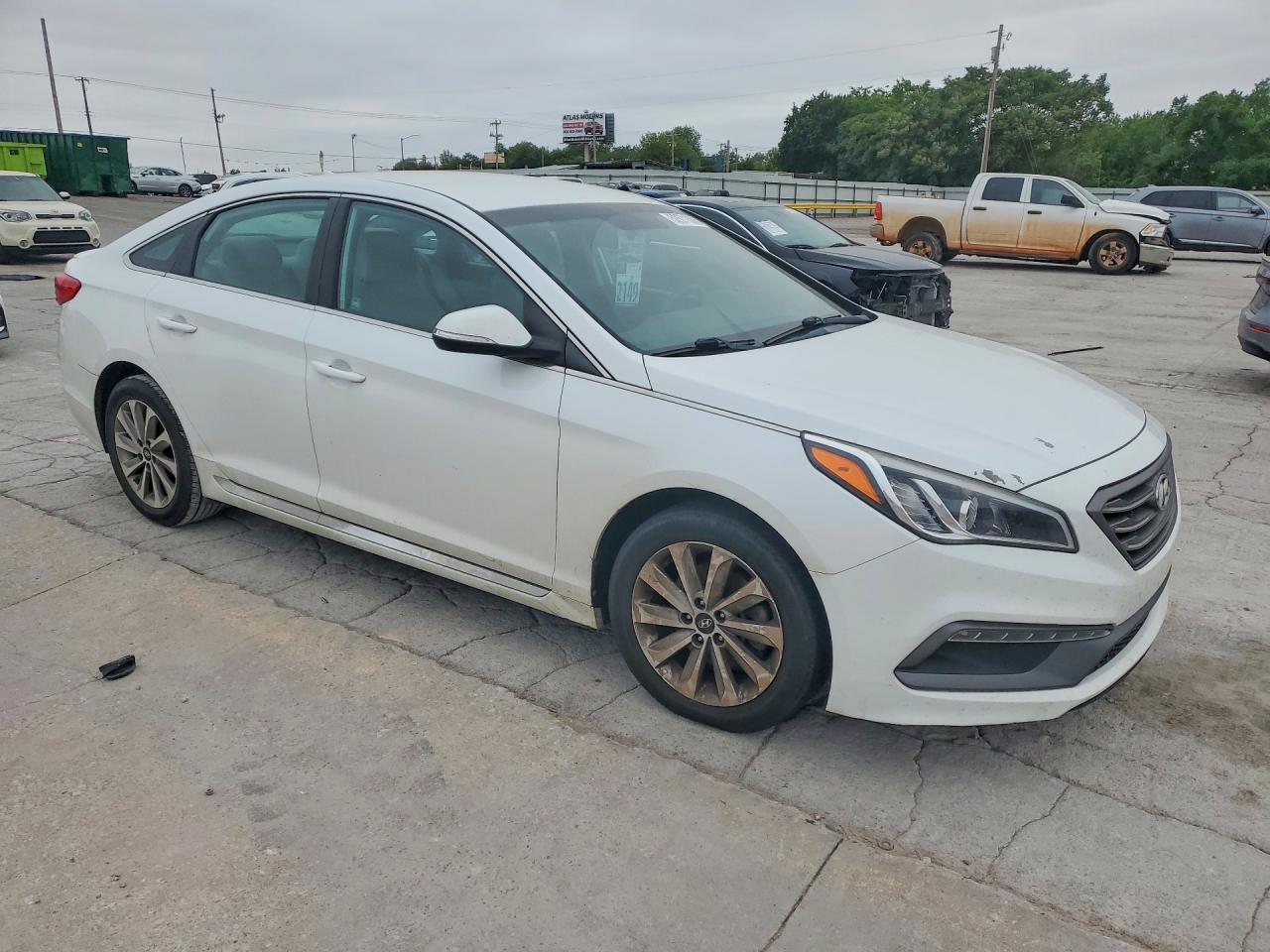 2017 Hyundai Sonata Sport - Image 4