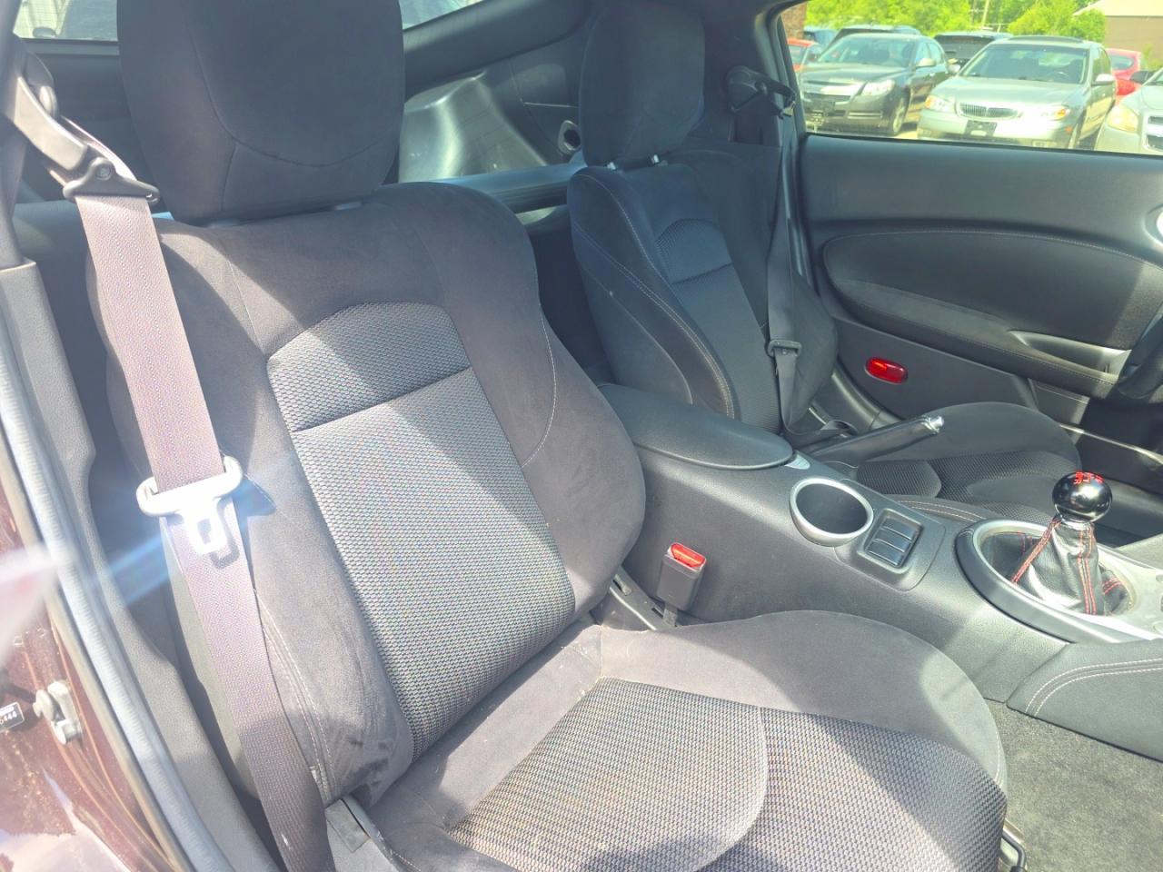 2017 Nissan 370Z/Sp/Sp - Image 6