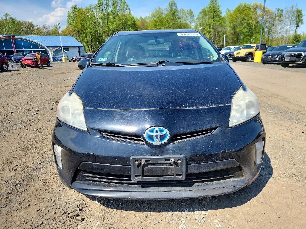 2012 Toyota Prius Two - Фото 5