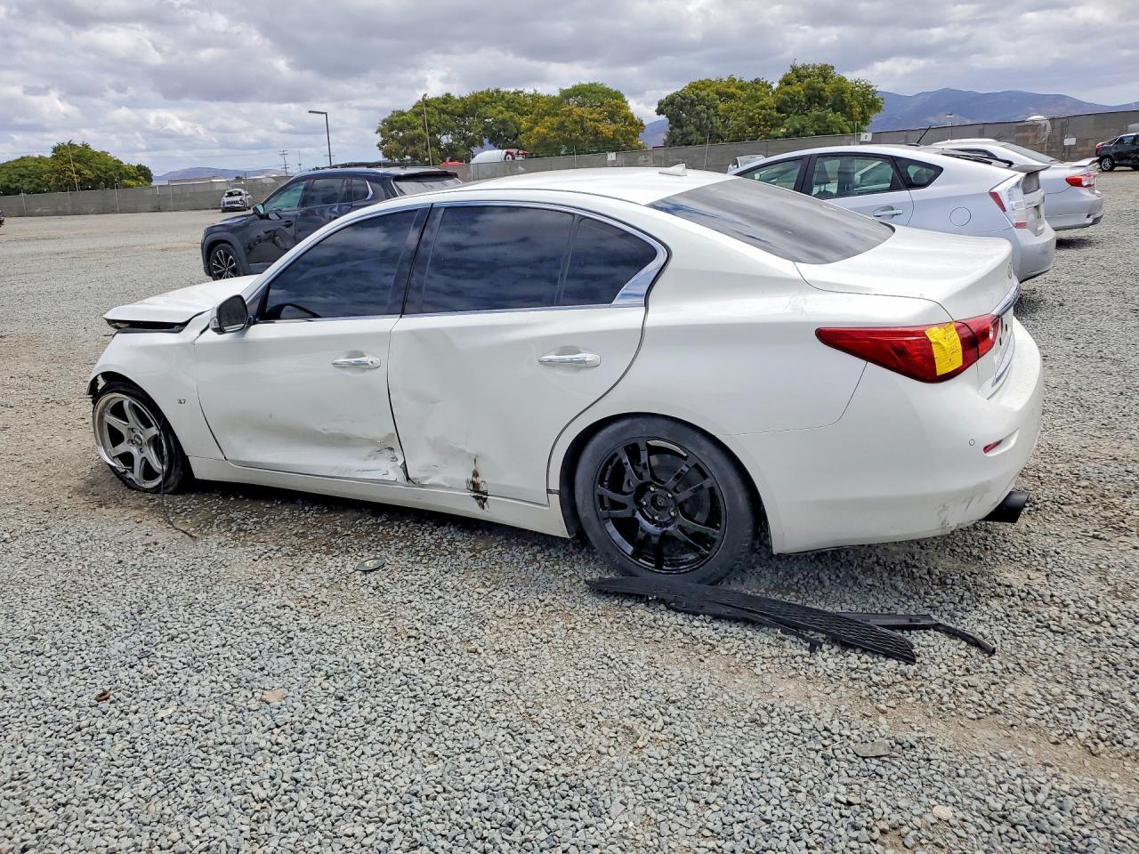 2014 Infiniti Q50 Base - Фото 2