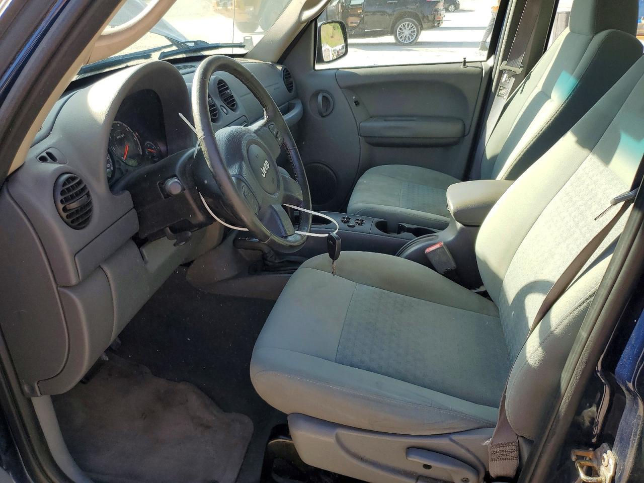 2007 Jeep Liberty Sport - Фото 7