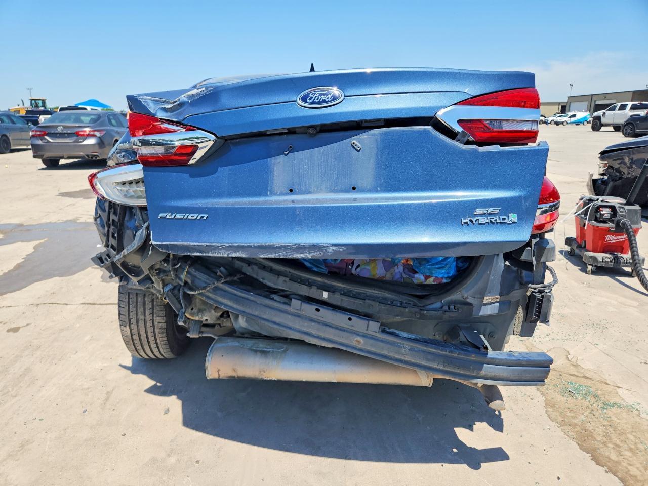 2019 Ford Fusion - Image 6