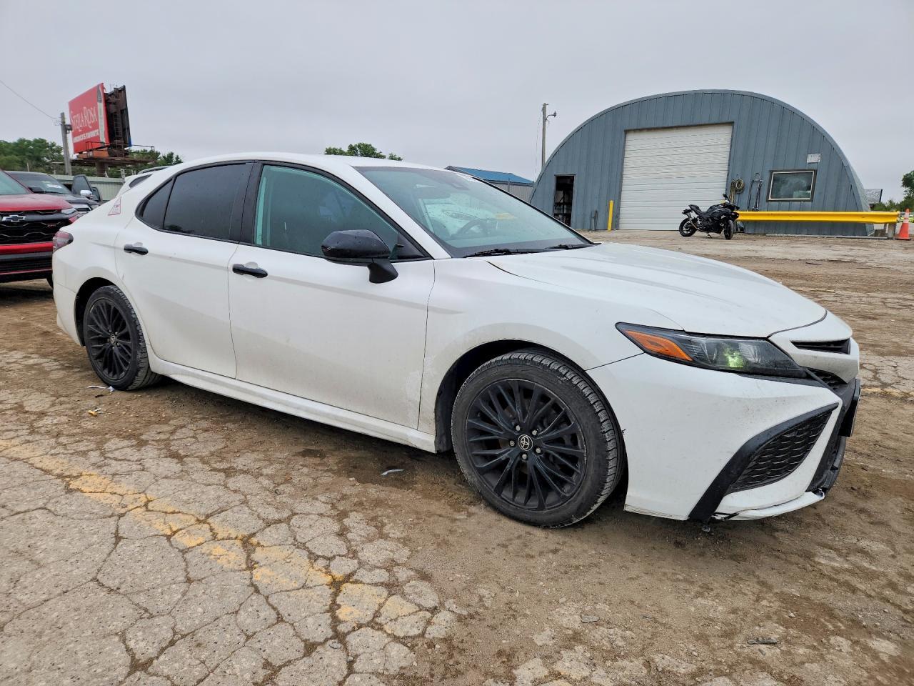 2021 Toyota Camry Se Nightshade - Image 4