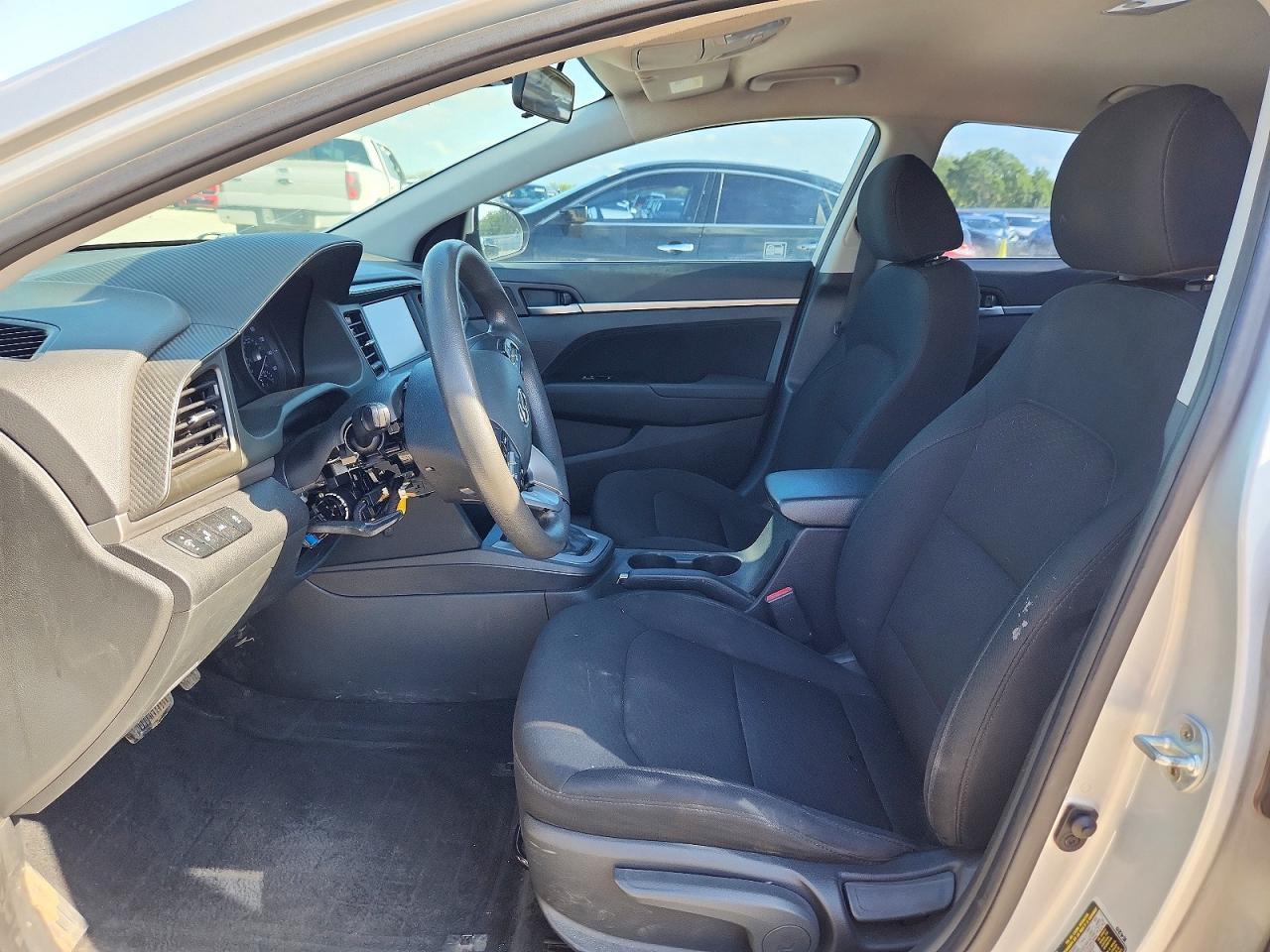 2019 Hyundai Elantra Sel - Фото 7