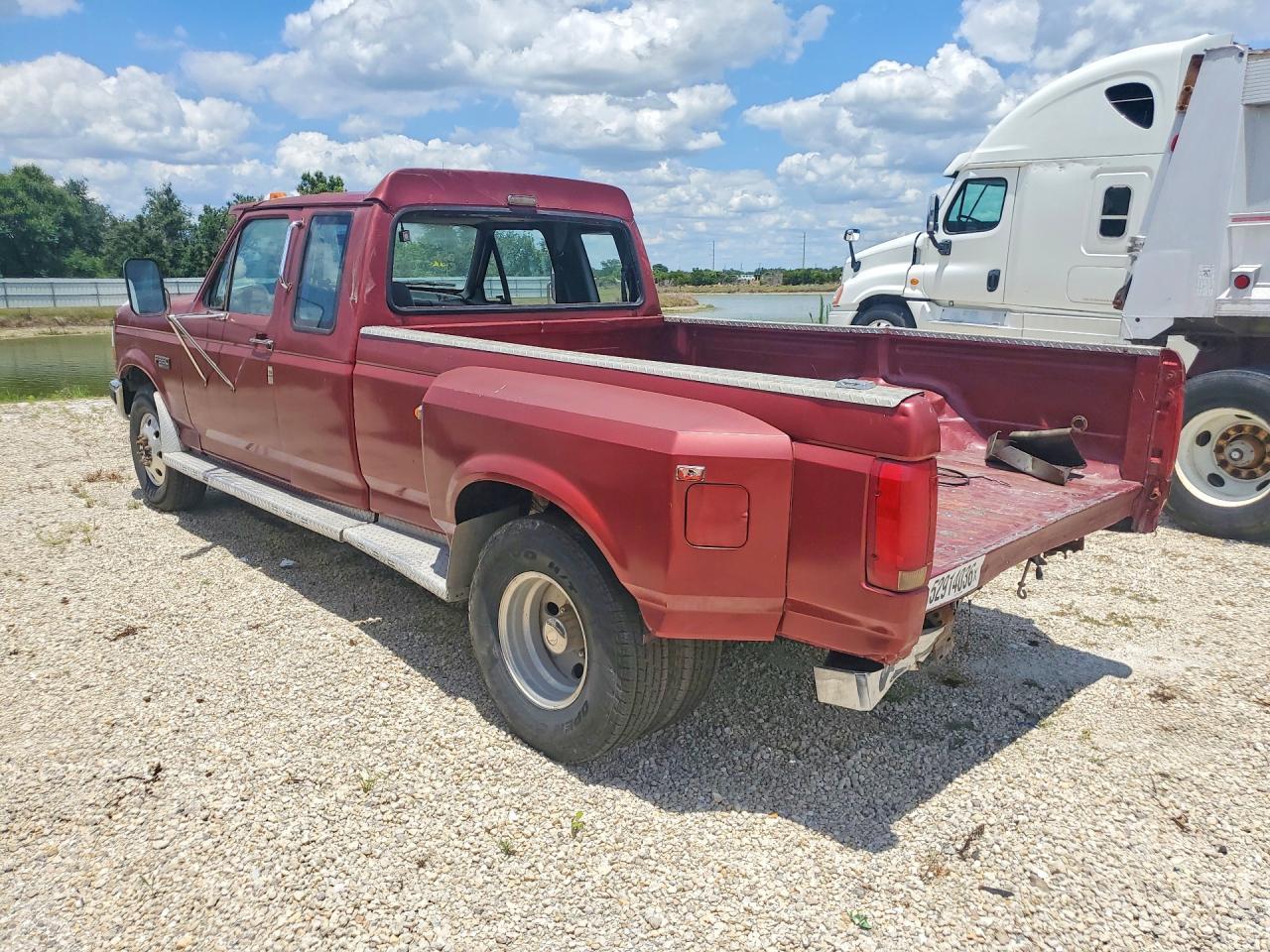 1992 Ford F350 - Фото 2