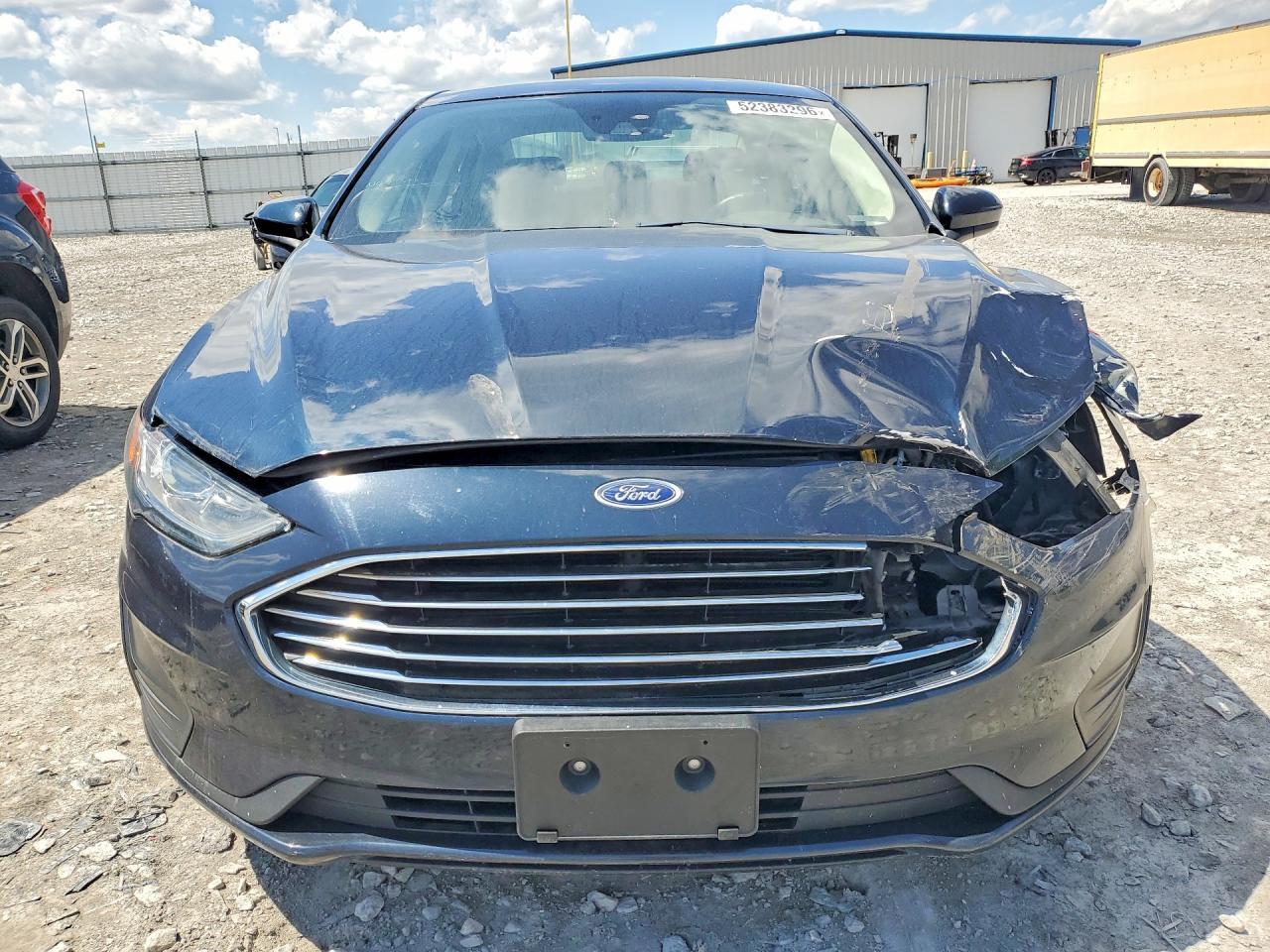2020 Ford Fusion Se - Image 5