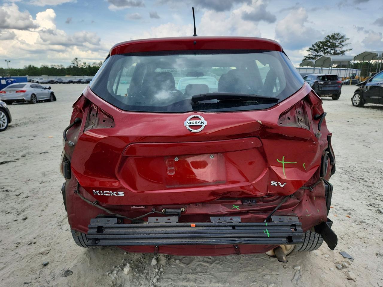 2018 Nissan Kicks Sv - Image 6