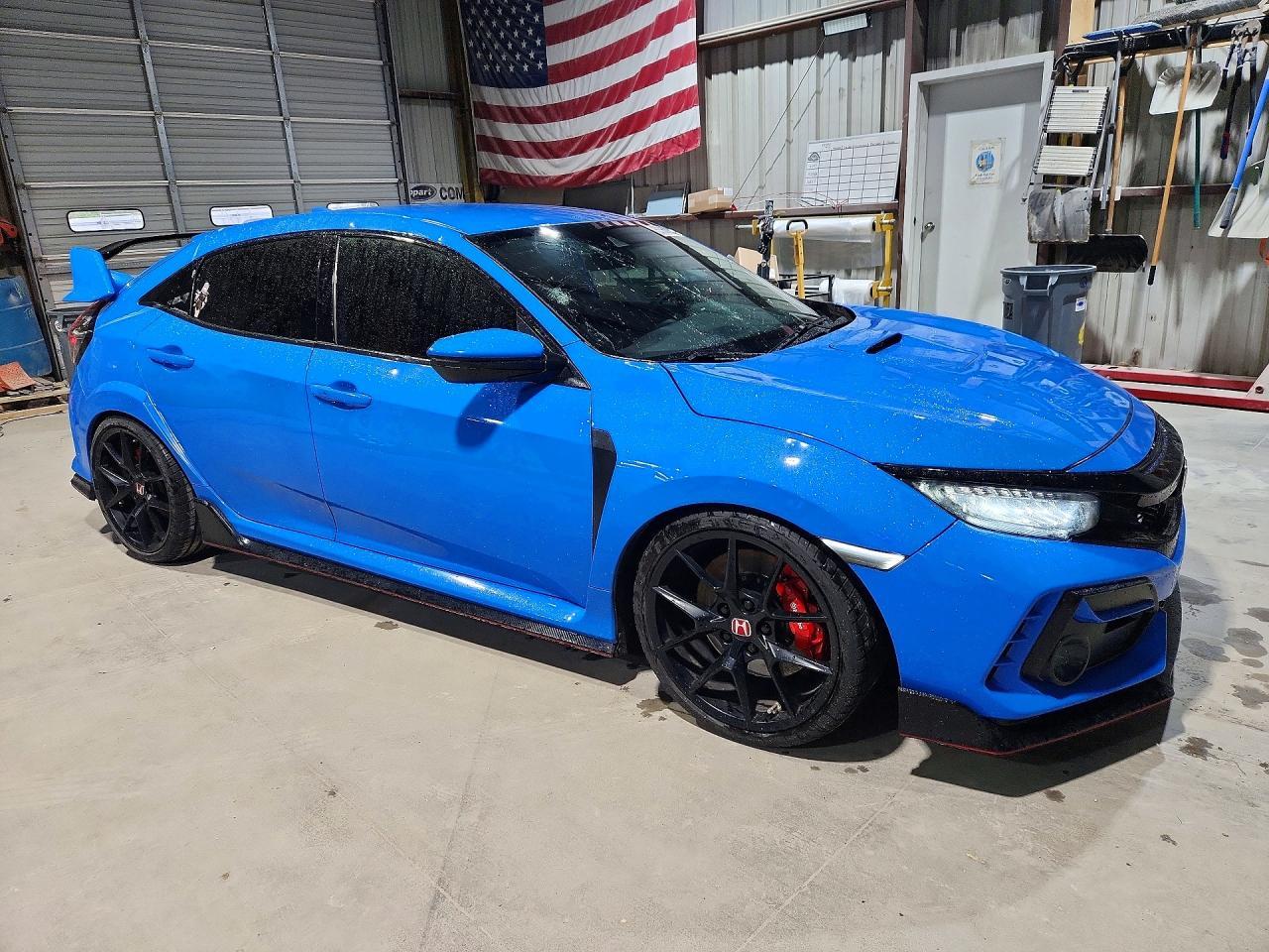 2021 Honda Civic Type-R Touring - Image 4