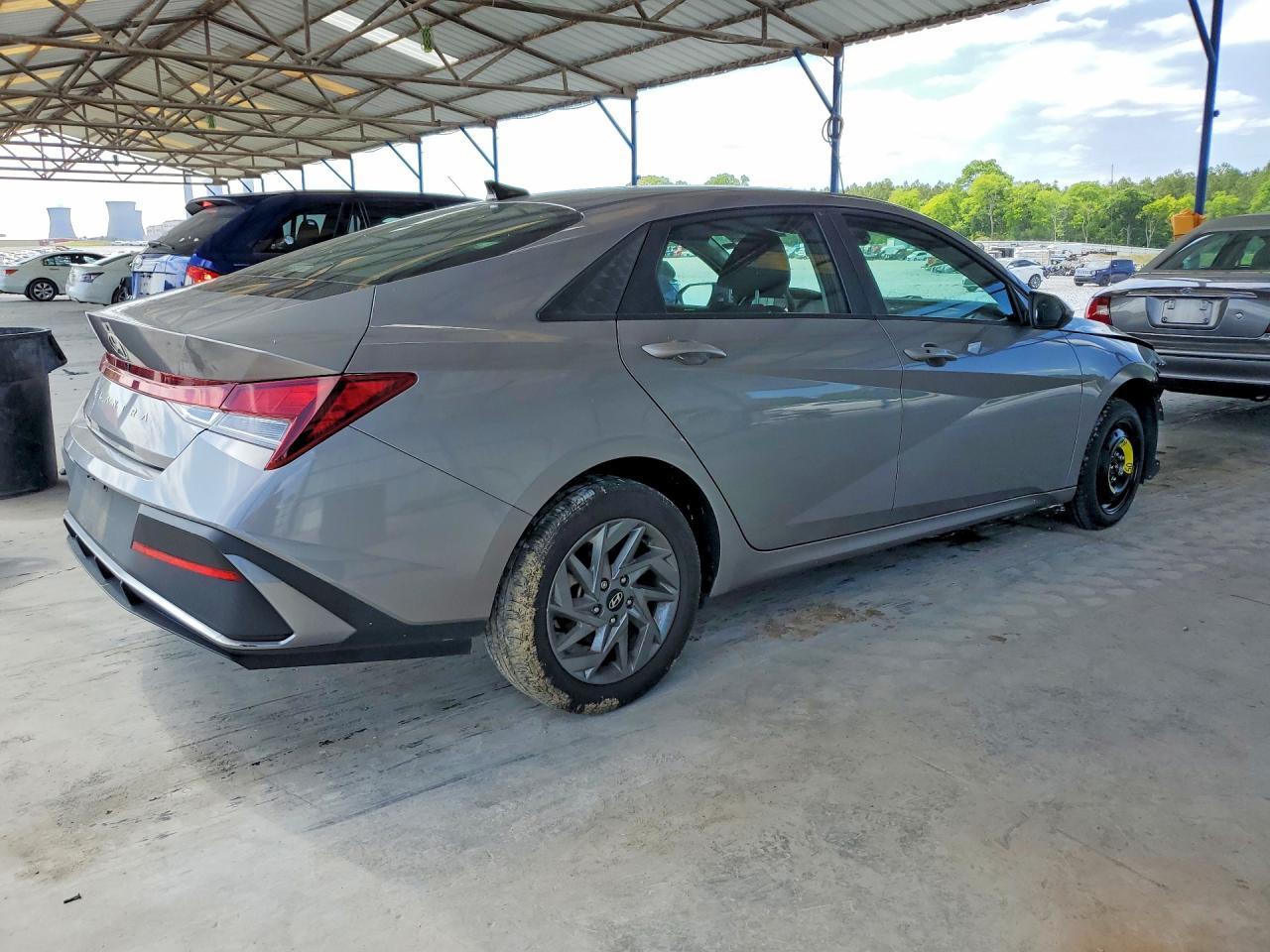 2024 Hyundai Elantra Sel - Фото 3