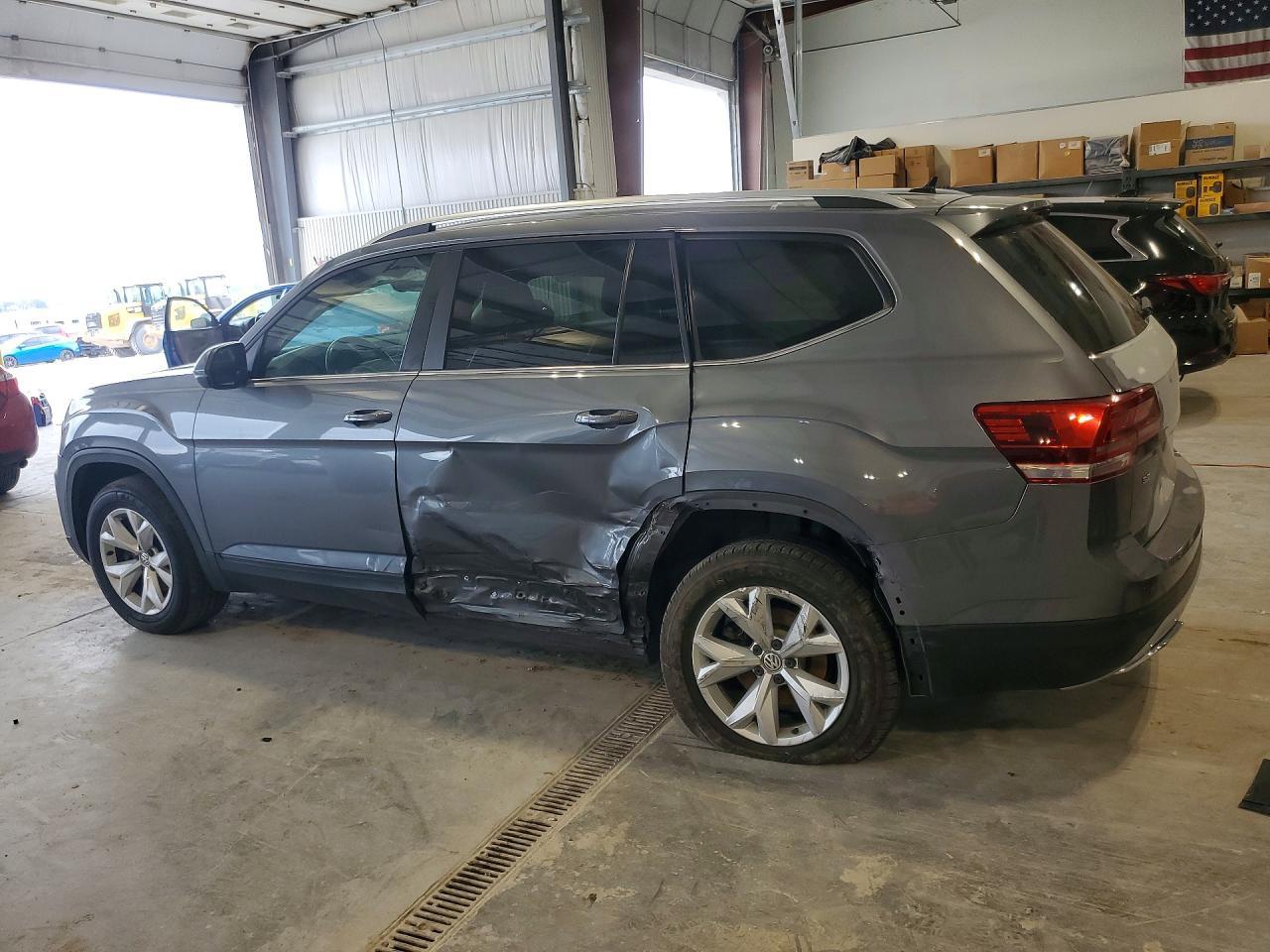 2018 Volkswagen Atlas Se - Фото 2