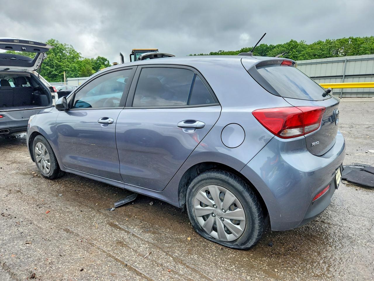 2020 Kia Rio Lx - Фото 2