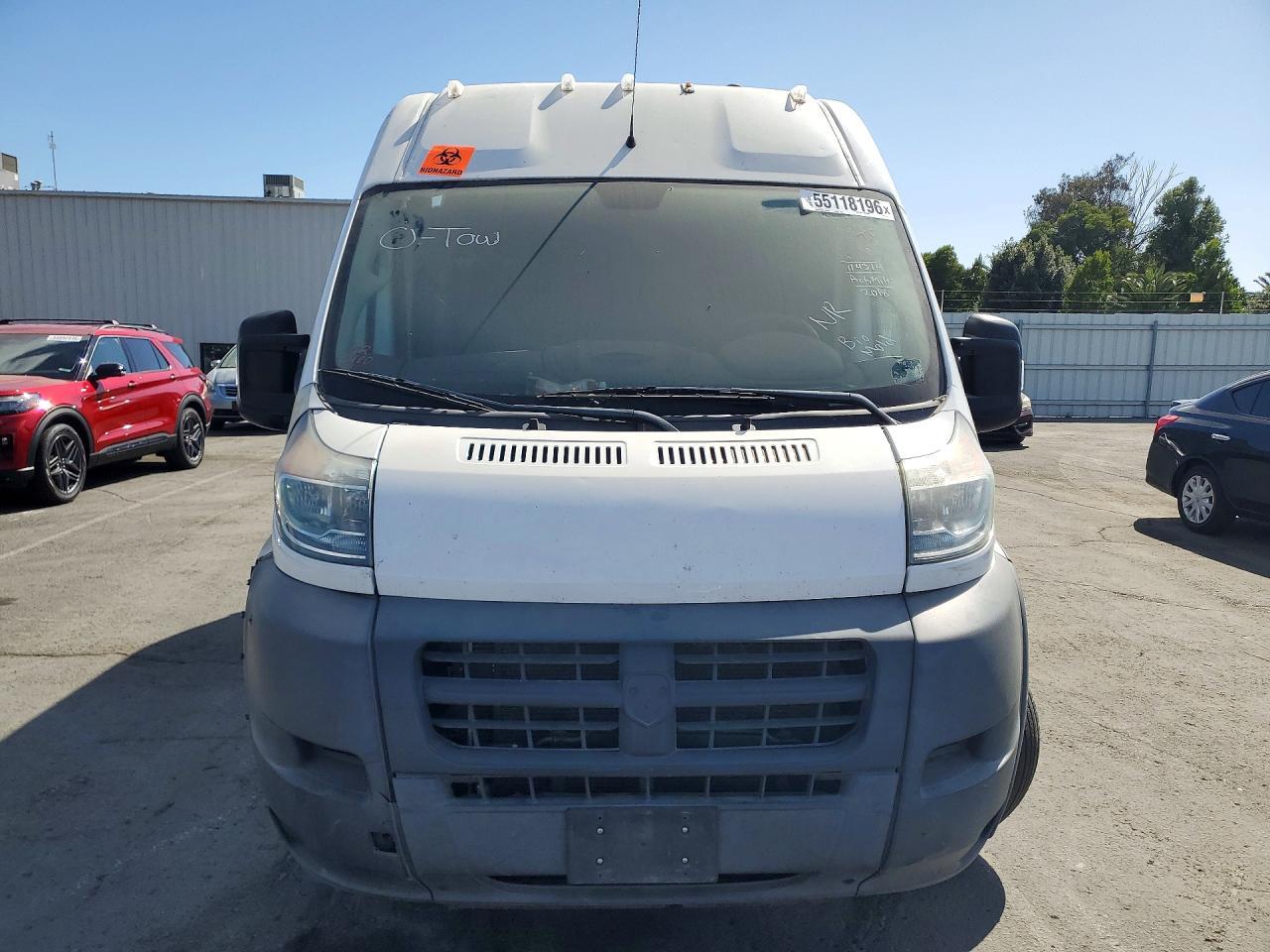 2018 Ram Promaster 1500 Delivery Van - Фото 5