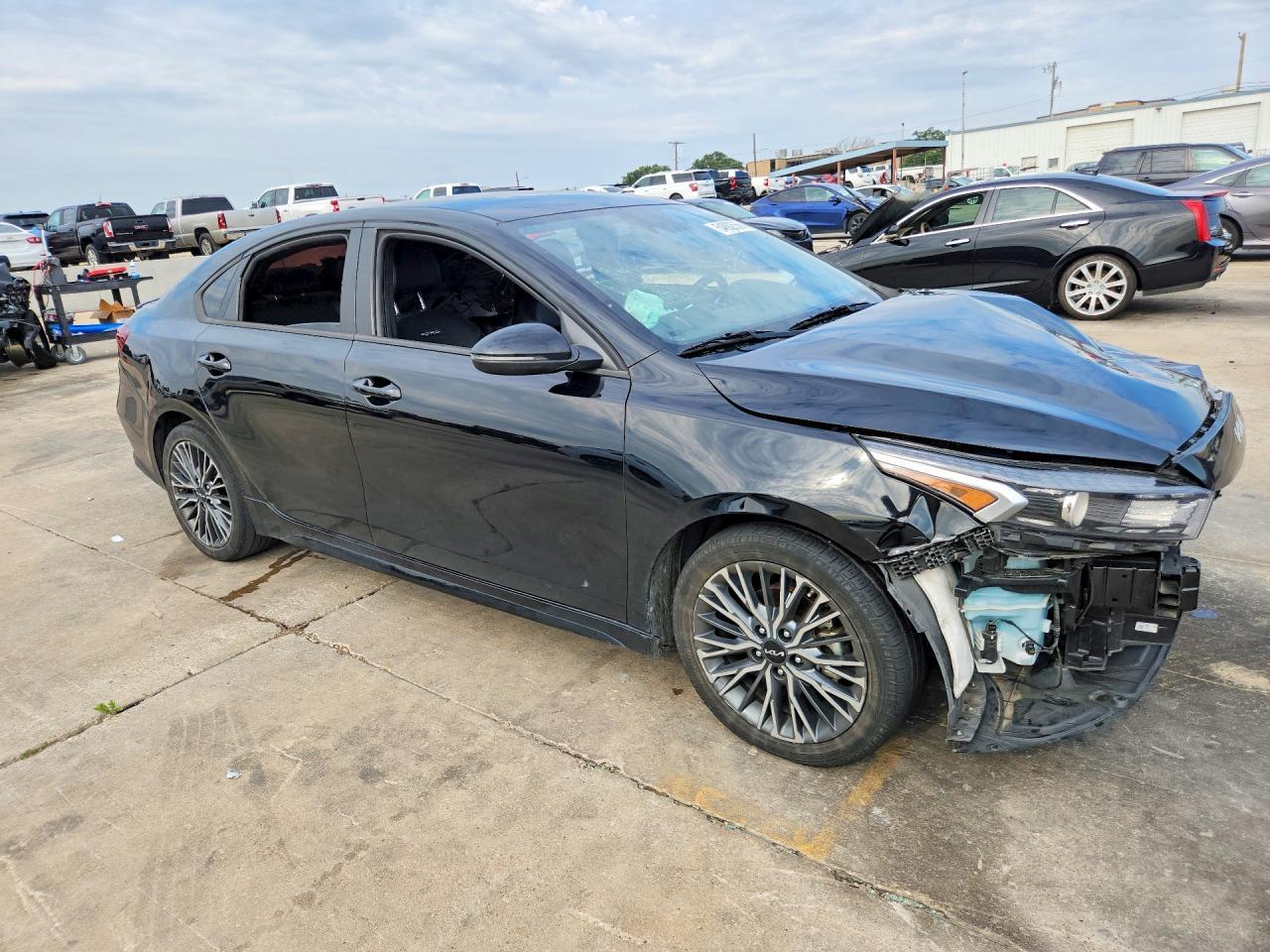 2023 Kia Forte Gt Line - Фото 4