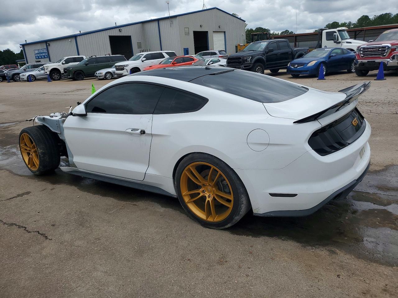 2018 Ford Mustang Gt - Фото 2