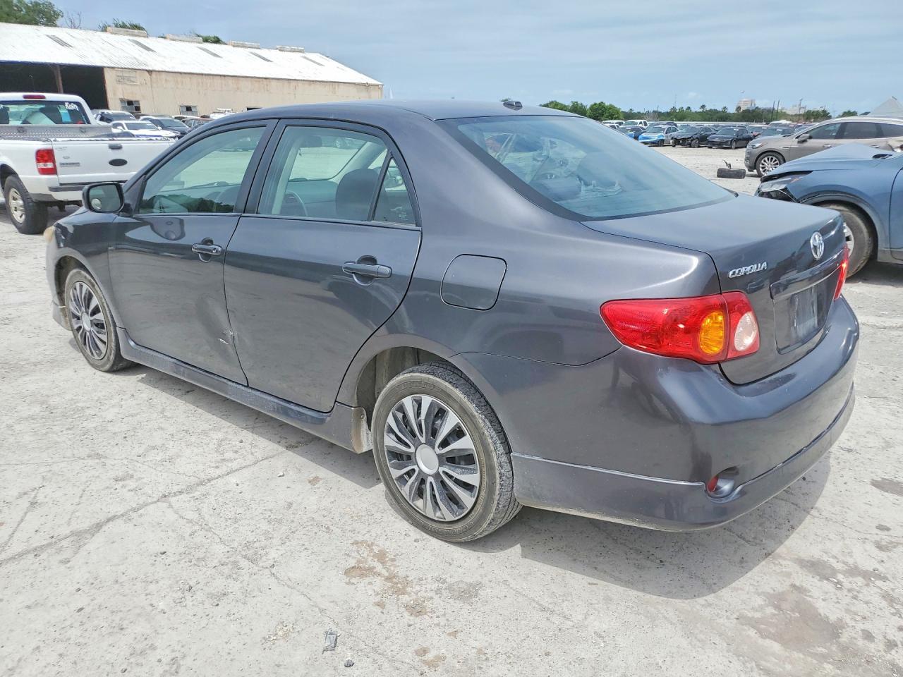 2009 Toyota Corolla S - Фото 2