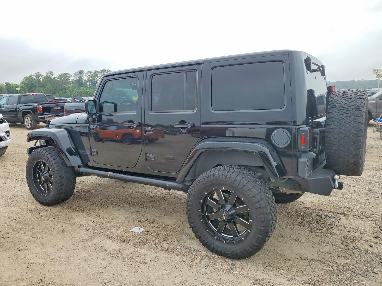 2016 Jeep Wrangler Unlimited Rubicon - Фото 2