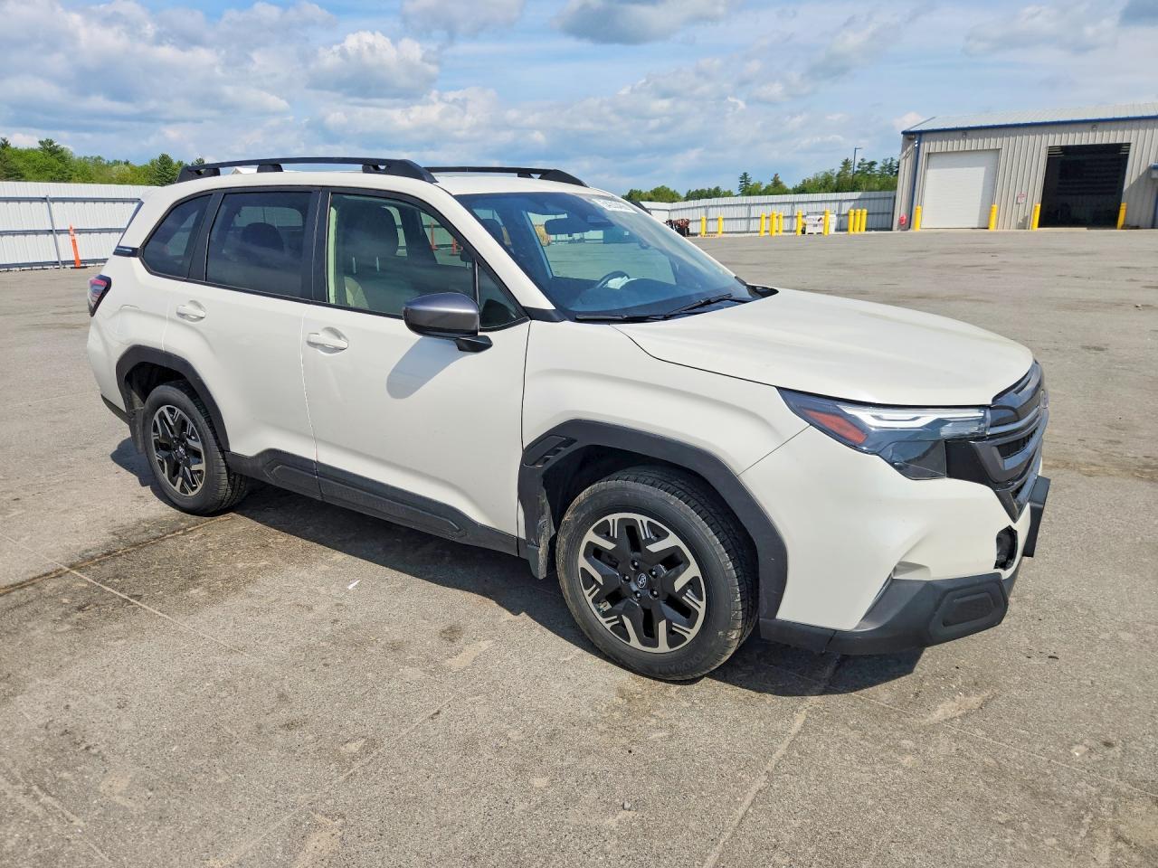 2025 Subaru Forester Premium - Фото 4