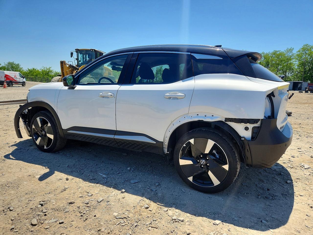 2025 Nissan Kicks Sr - Фото 2