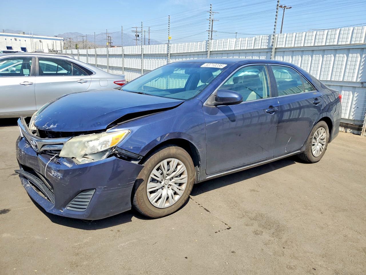 2014 Toyota Camry Hybrid Le