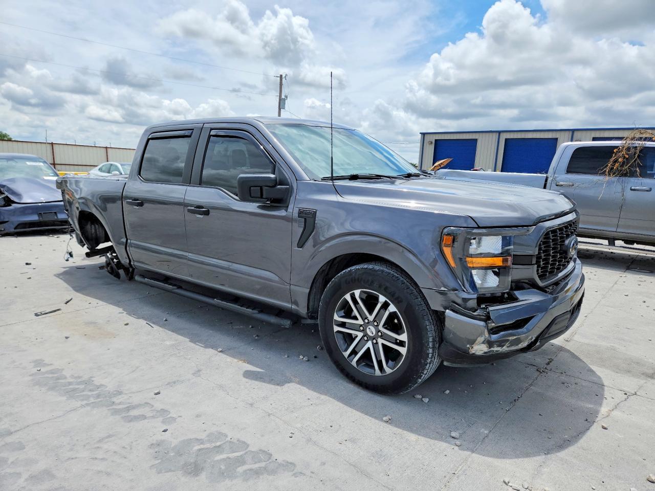 2023 Ford F150 Supercrew - Фото 4
