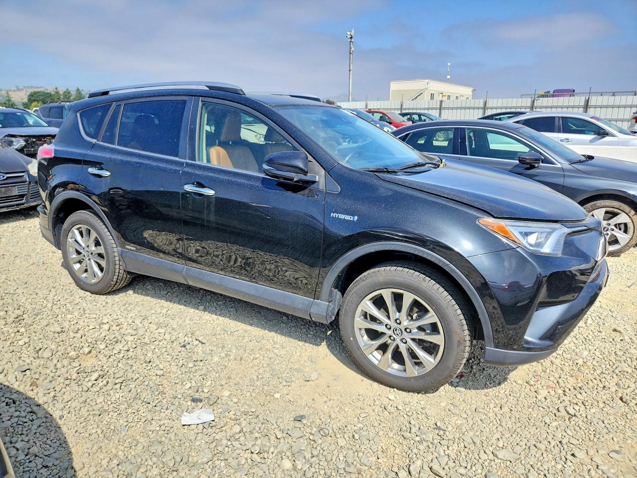 2018 Toyota Rav4 Hv Limited - Image 4