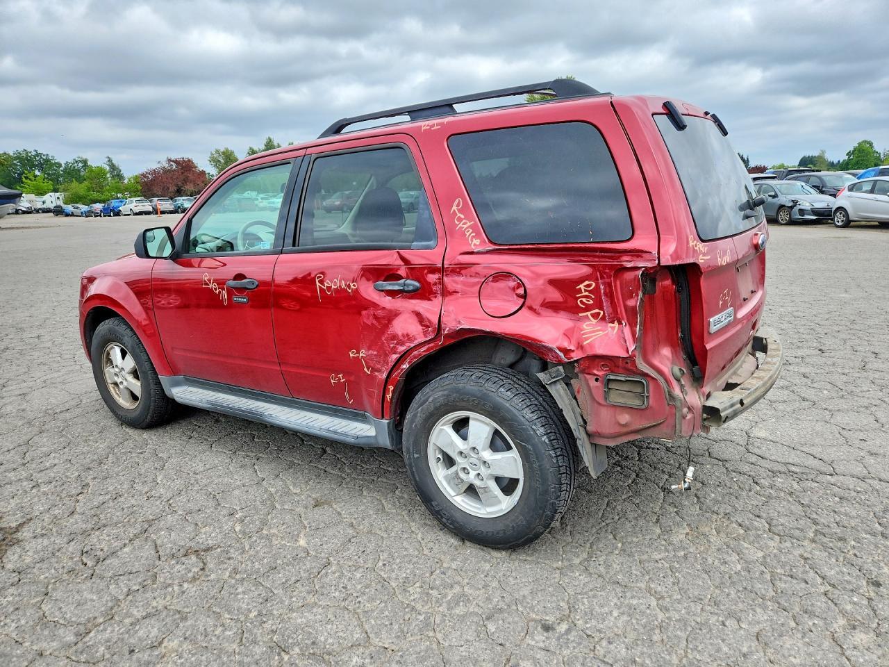 2011 Ford Escape Xlt - Фото 2