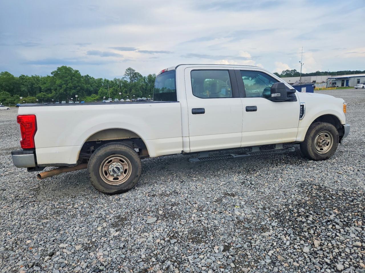 2017 Ford F250 Super Duty - Image 3