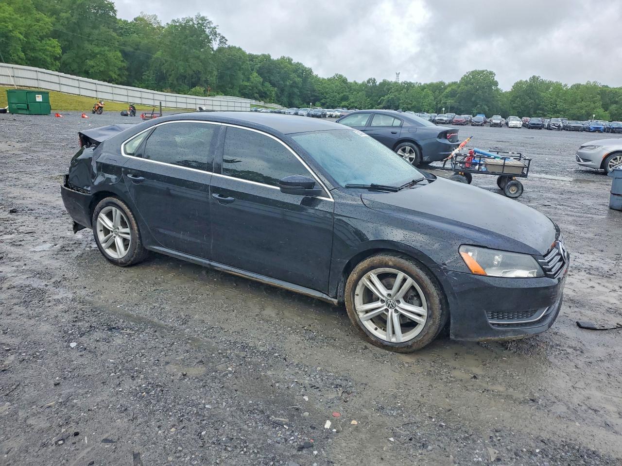 2013 Volkswagen Passat Se - Фото 4