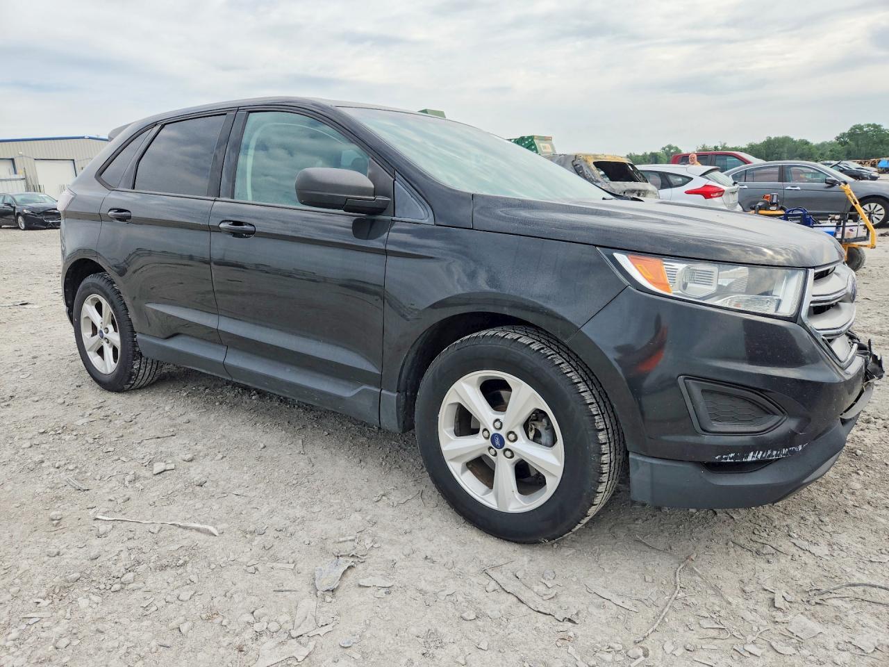 2015 Ford Edge Se - Фото 4