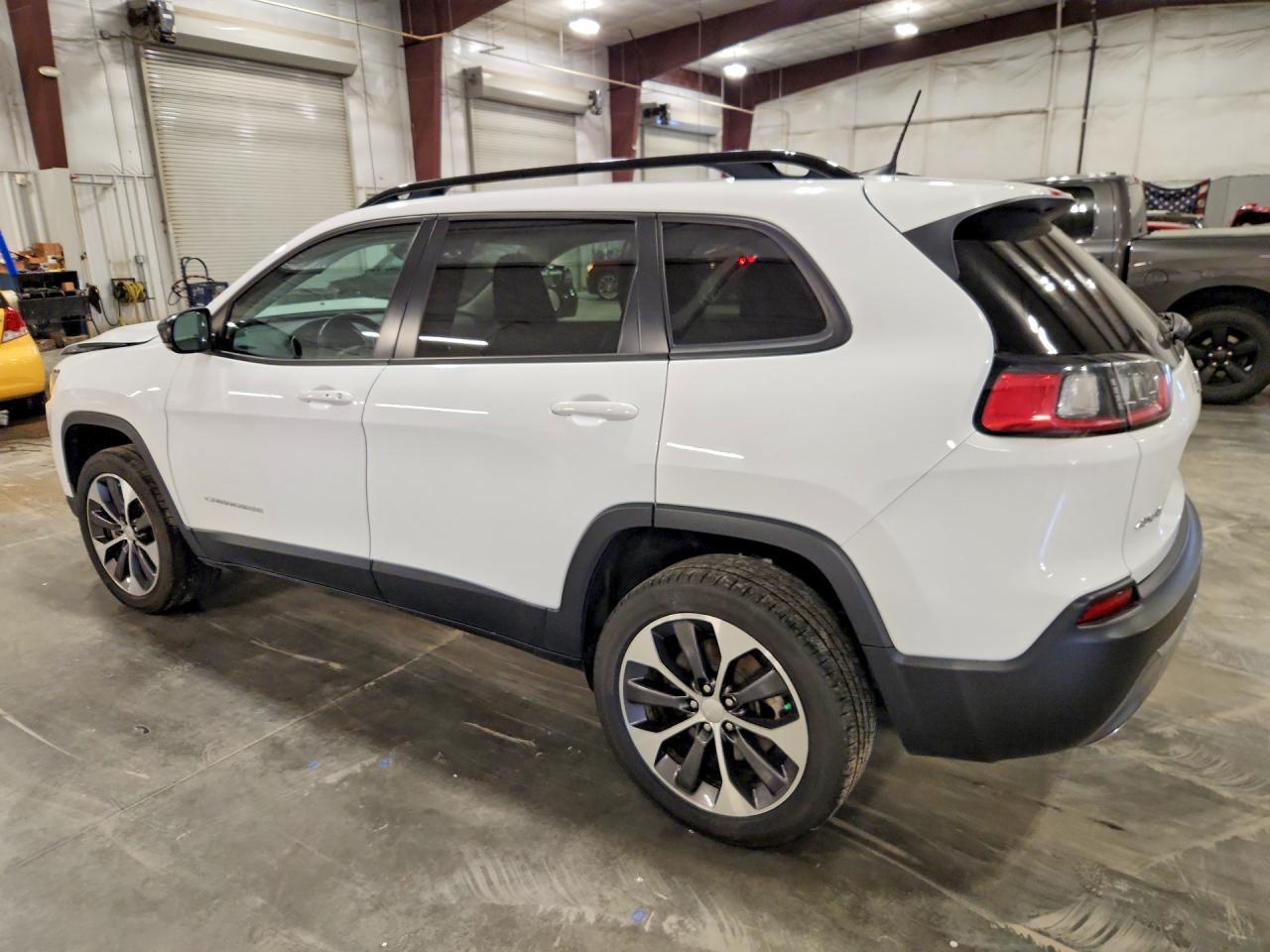 2022 Jeep Cherokee Limited - Image 2