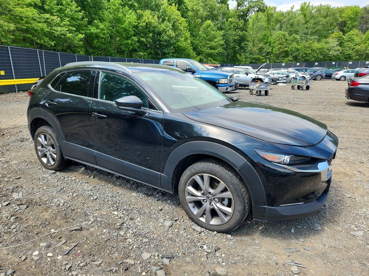 2023 Mazda Cx-30 Premium - Image 4