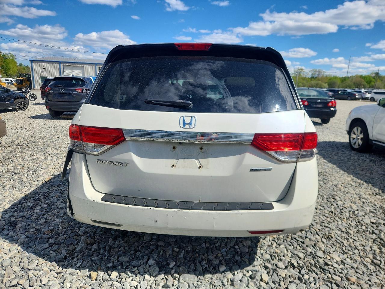 2016 Honda Odyssey Se - Фото 6