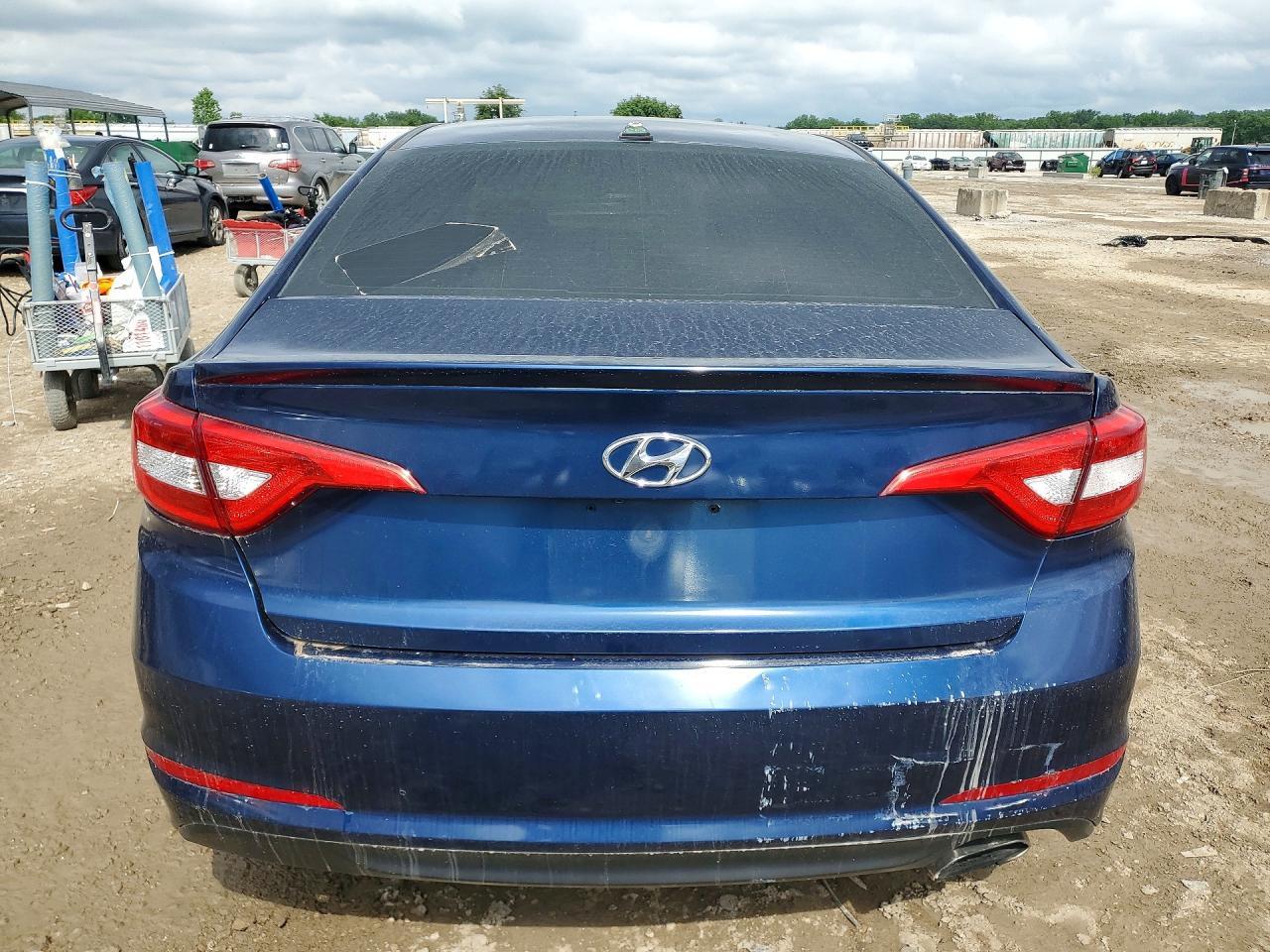 2017 Hyundai Sonata Se - Фото 6