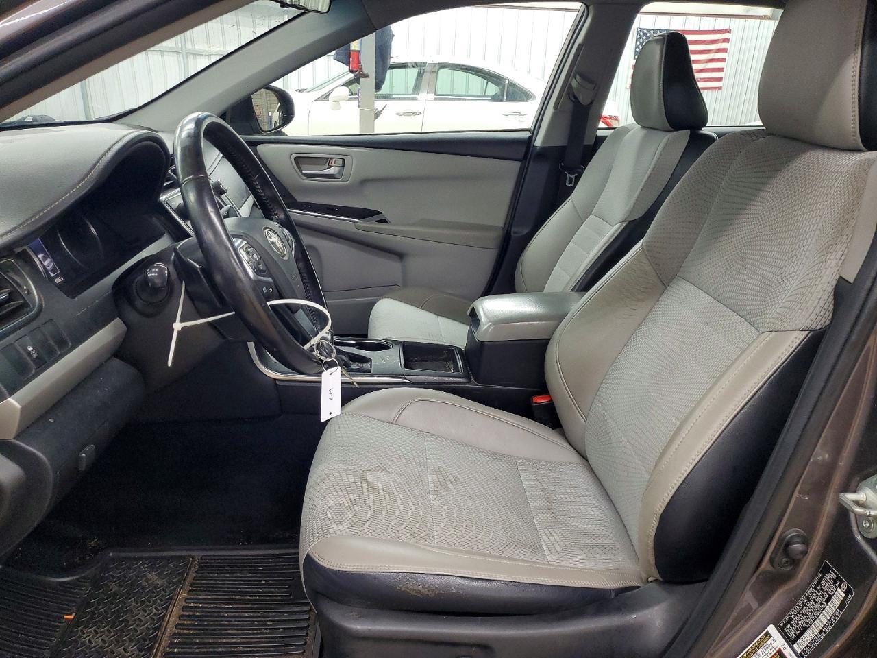 2016 Toyota Camry Se - Image 7