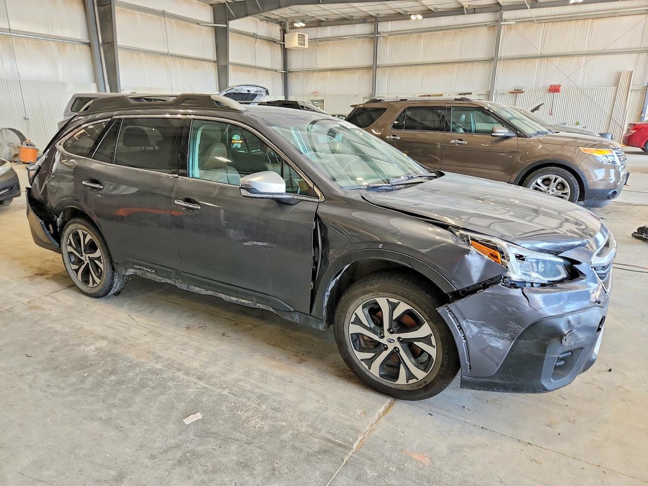 2022 Subaru Outback Touring - Фото 4