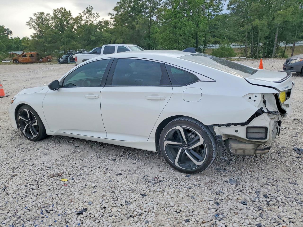2022 Honda Accord Sport - Image 2