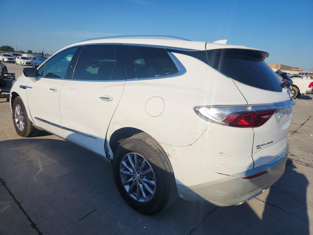 2024 Buick Enclave Premium - Фото 2