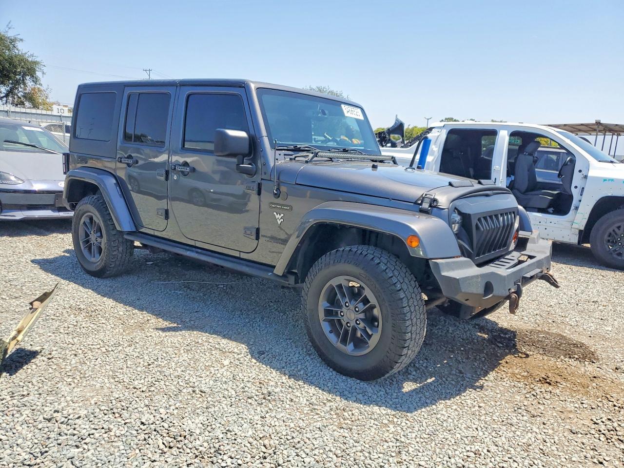 2018 Jeep Wrangler Unlimited Sport - Image 4