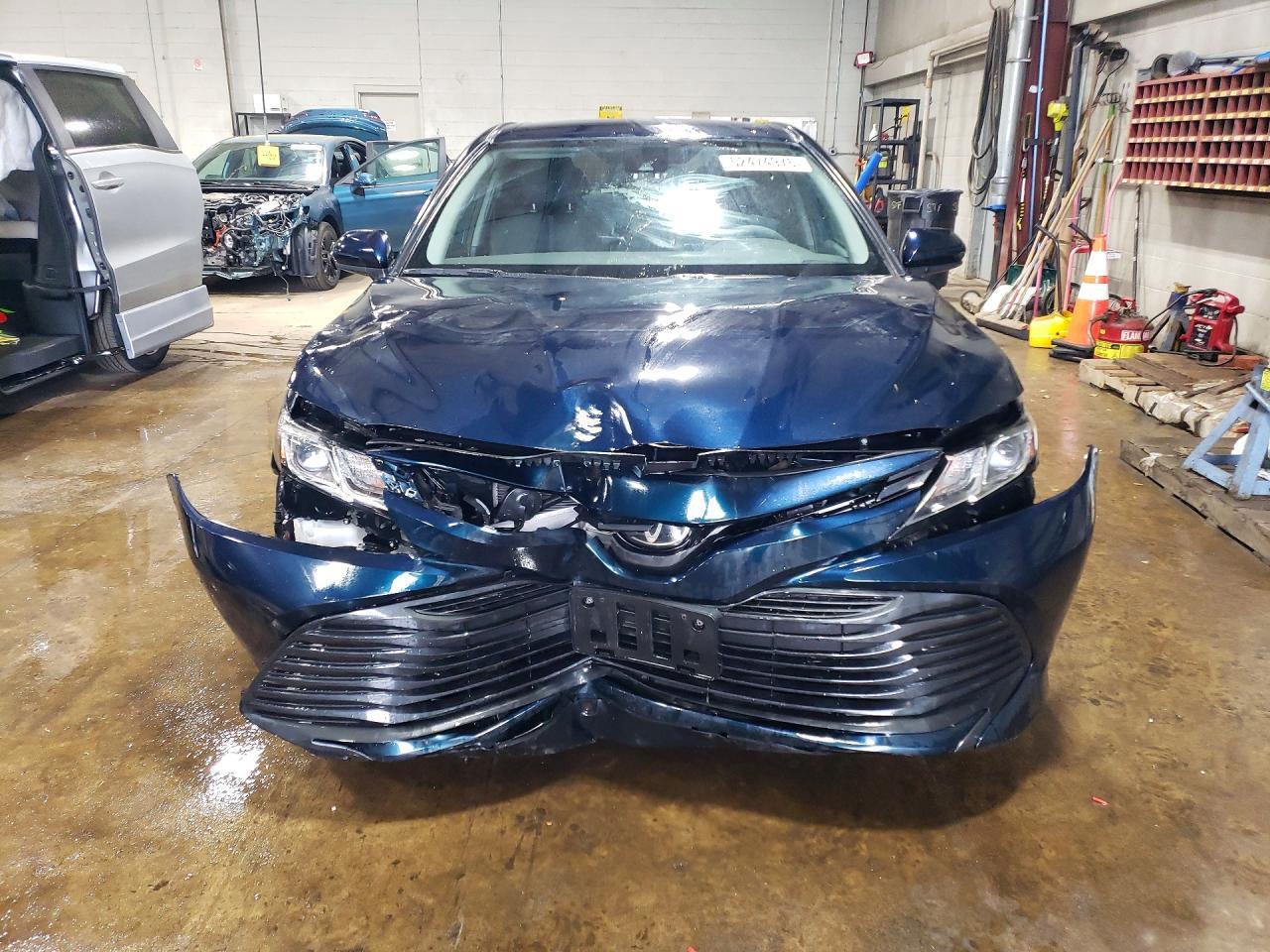 2019 Toyota Camry Le - Image 5