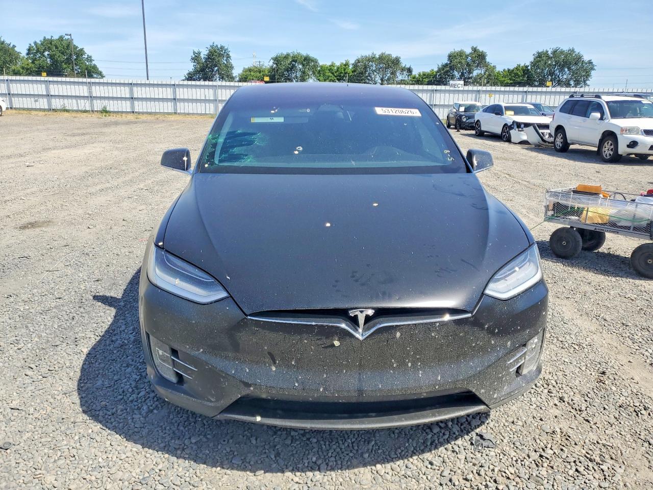 2020 Tesla Model X - Фото 5