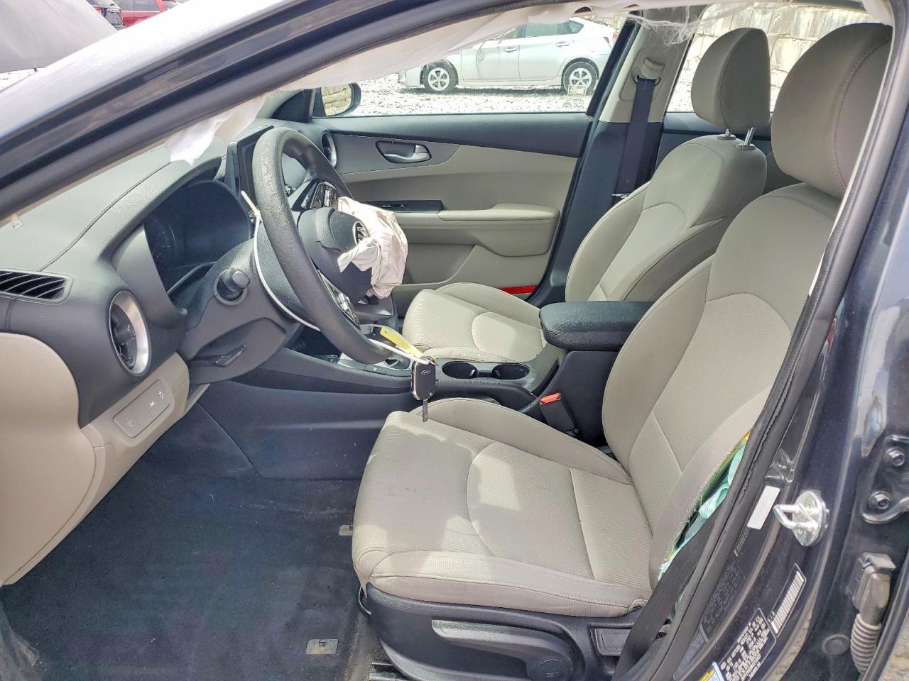 2019 Kia Forte Lxs - Image 7