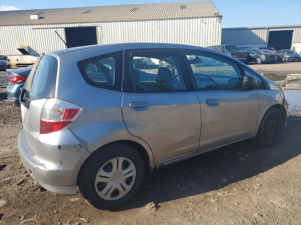 2010 Honda Fit - Фото 3