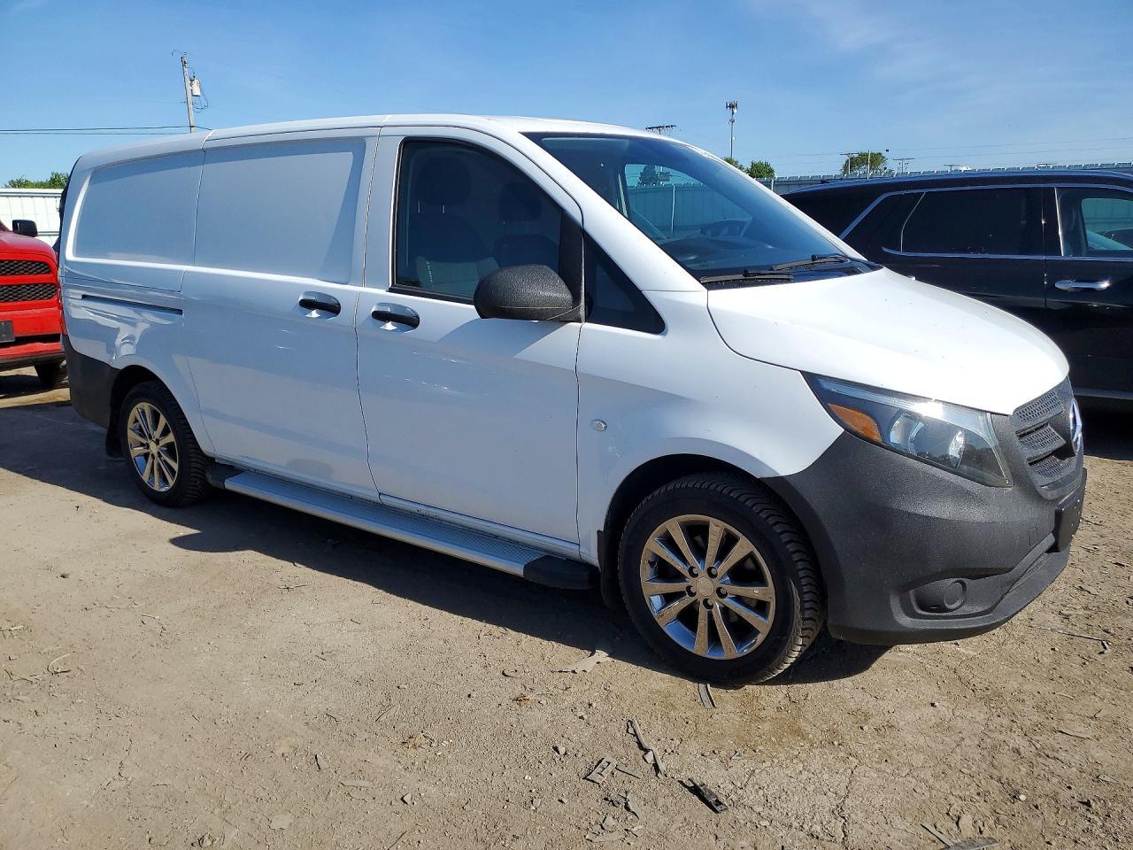 2017 Mercedes-Benz Metris - Image 4