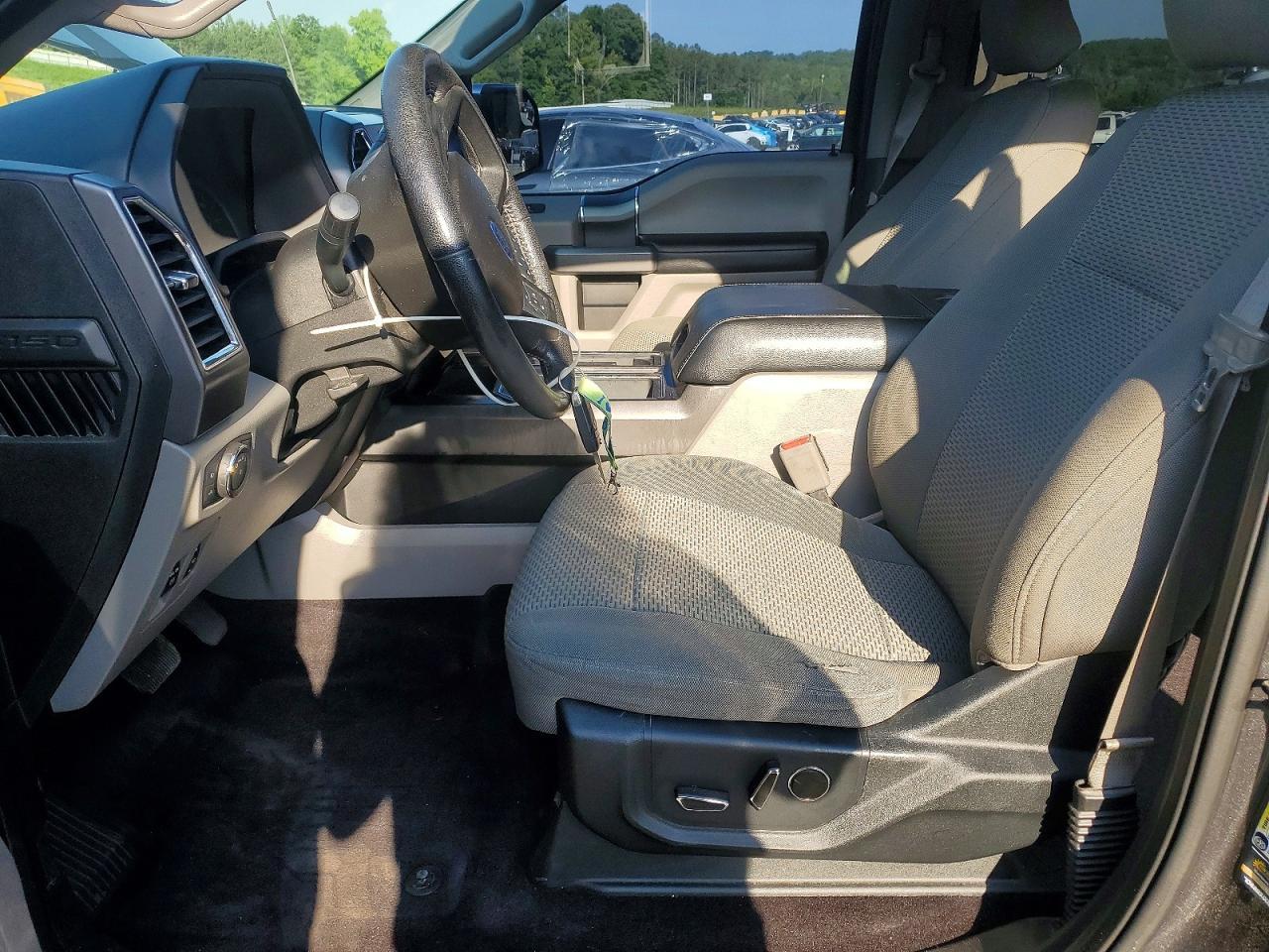 2016 Ford F150 Supercrew - Фото 7