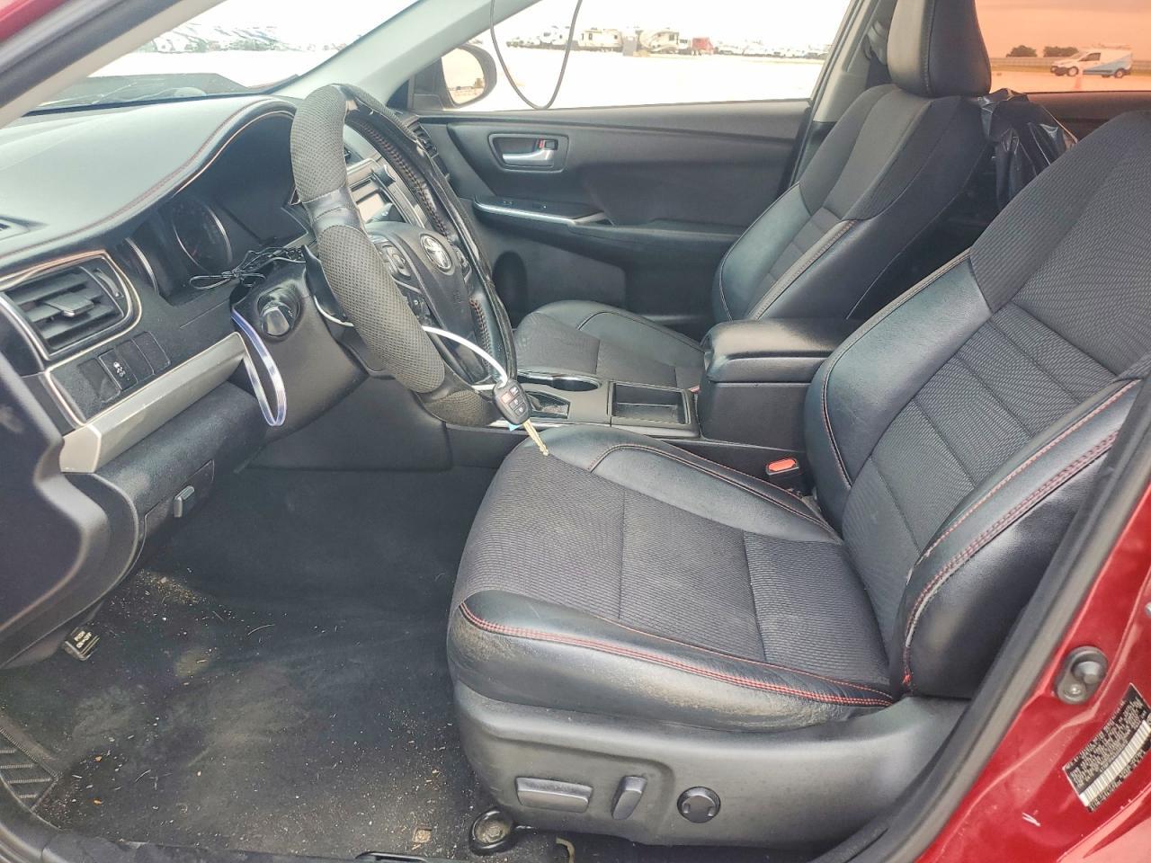 2016 Toyota Camry Se - Фото 7