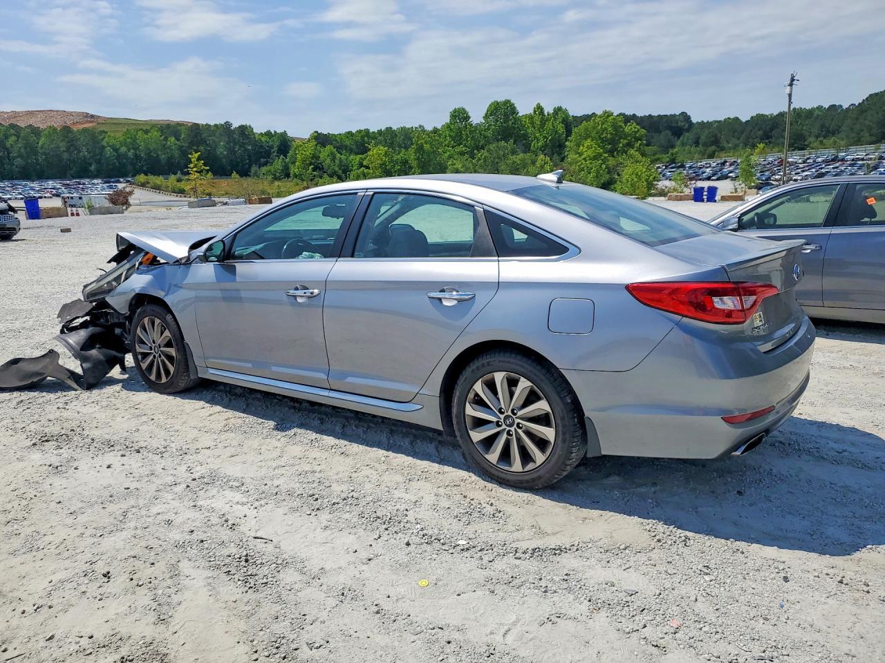 2017 Hyundai Sonata Sport - Фото 2